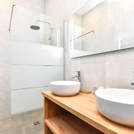 Lejlighed Superb 3br 8p - Nation